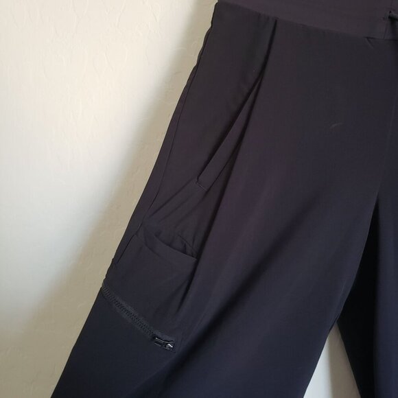 Athleta Venture Jogger Pants Black Size Women's 8 Athleisure Hiking Quick-Dry - Picture 3 of 13